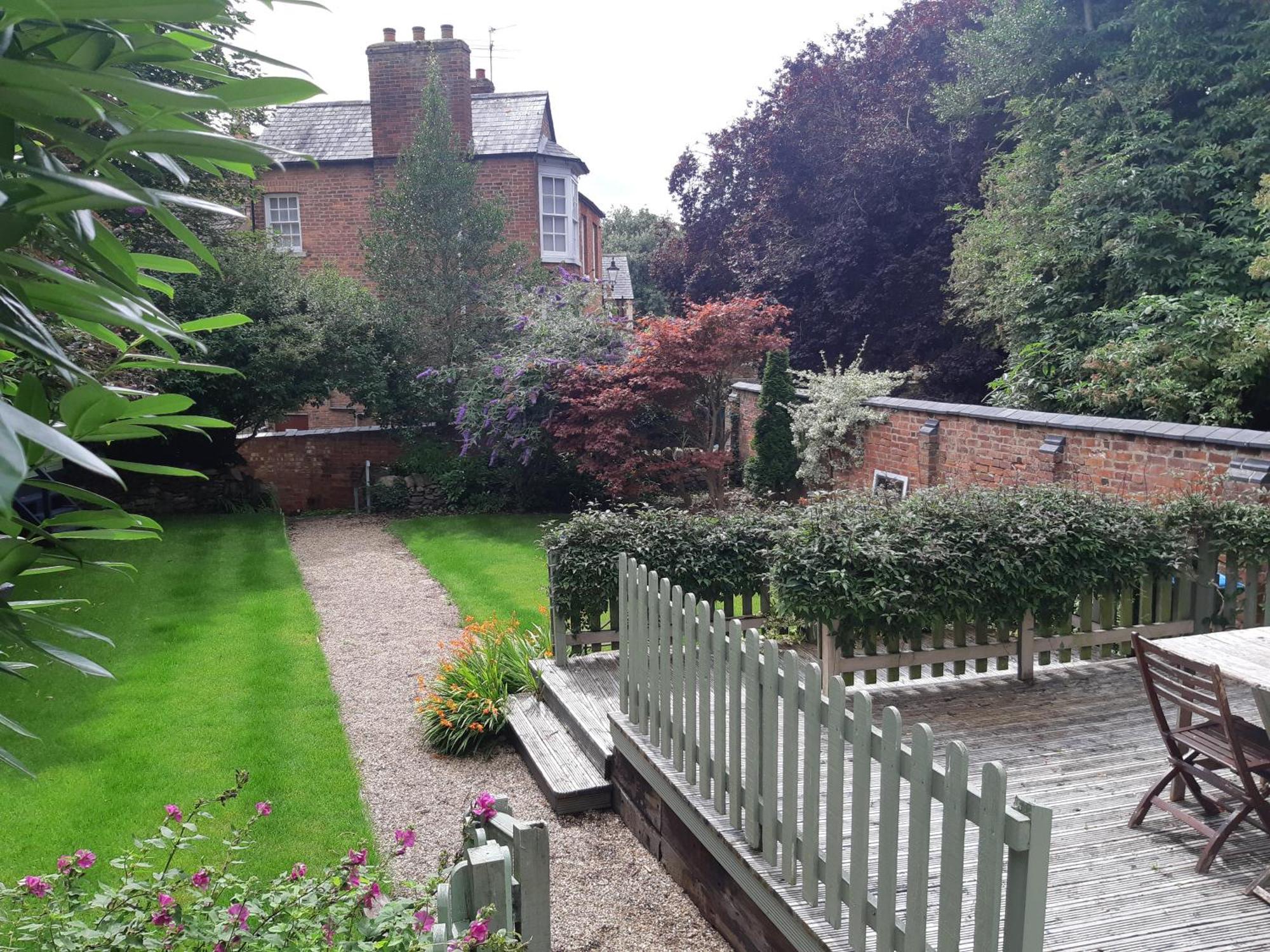 Beautiful Georgian Cottage Within A Private Walled Garden Oakham Exterior foto